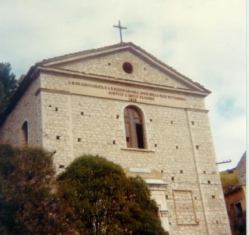 La chiesa del paese